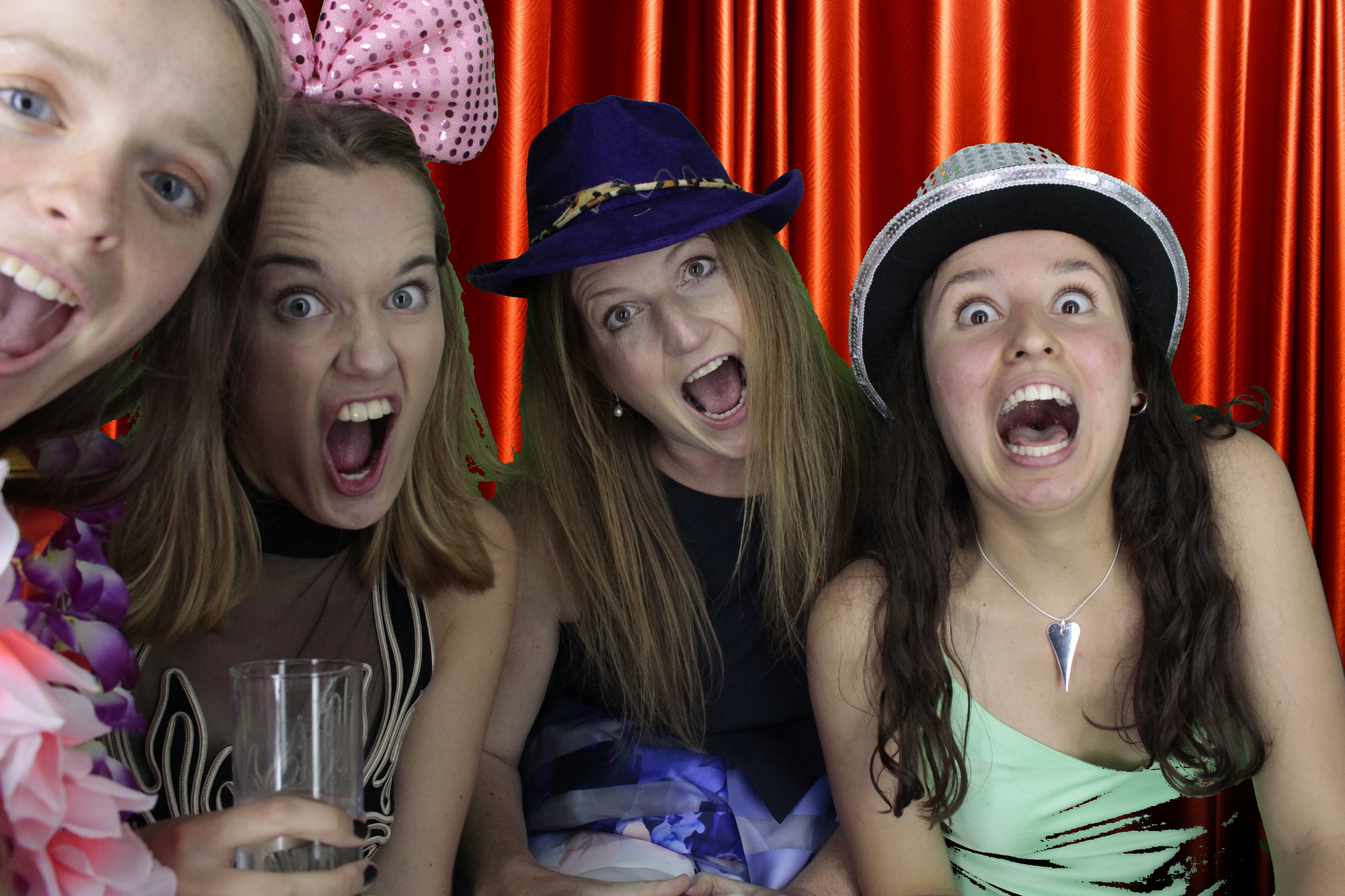 St Gabriel's Leavers 2019 | View more photos from the event at gallery.myphotoboothexperience.co.uk/u/MyPhotoBoothExperienceLtd/St-Gabriels-Leavers-2019